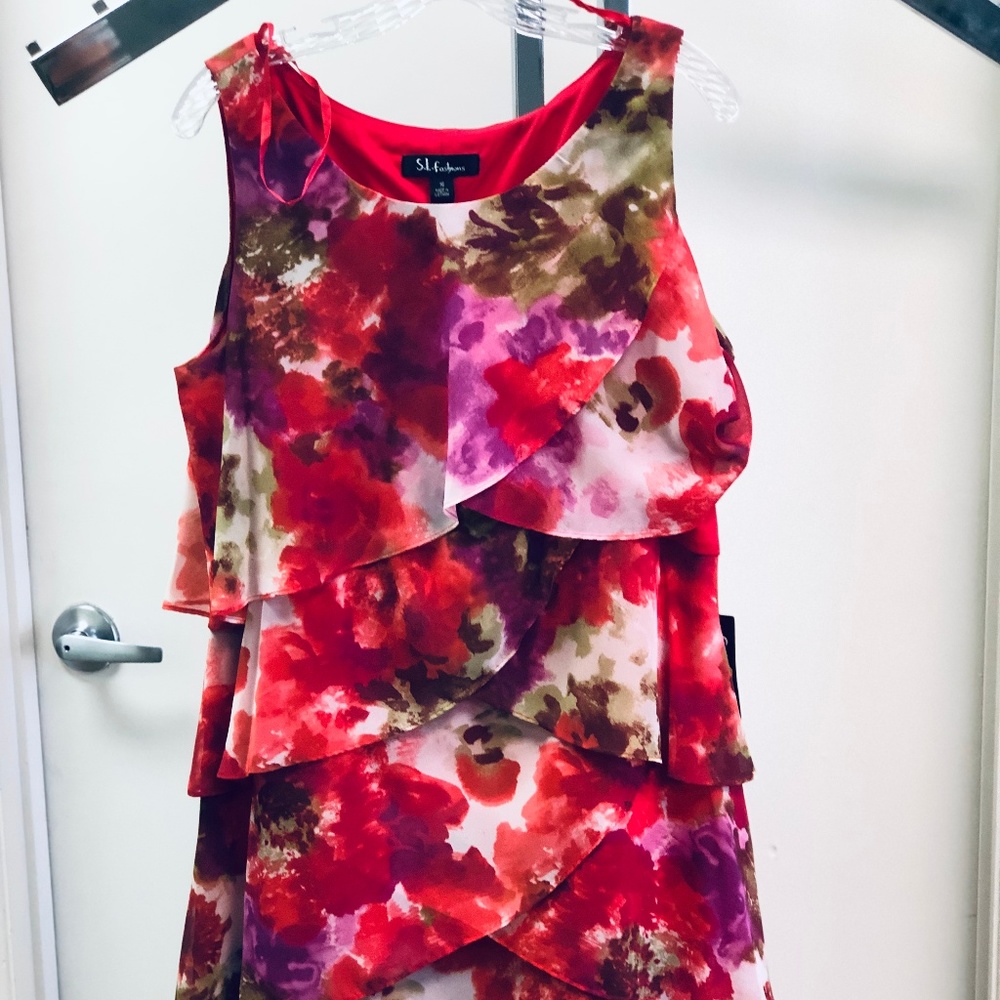 Lovely floral print summer dress
